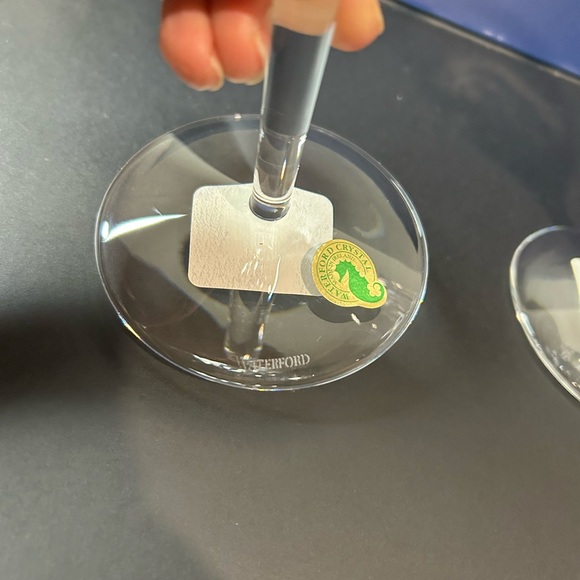 Waterford Merrill Crystal Goblet. 
 Wine Glass Set - Picture 2 of 6